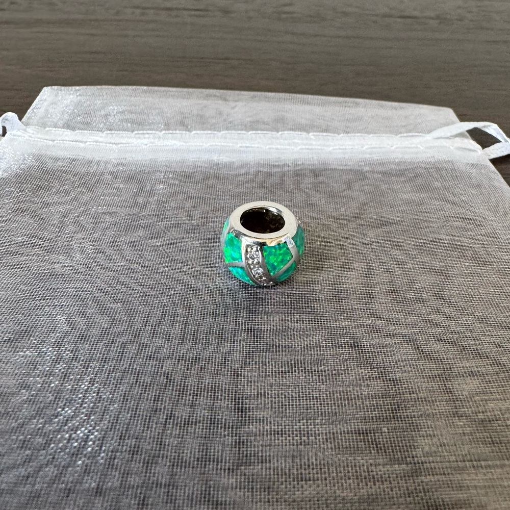 Maile Opal Charm - Picture 4 of 6